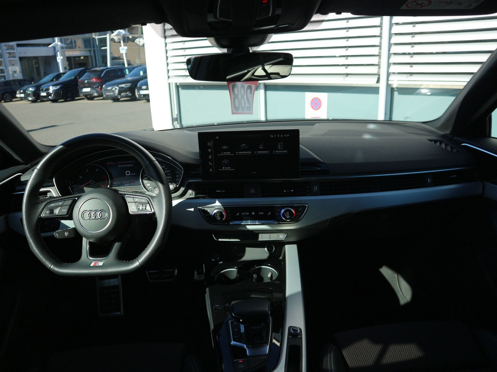 Fahrzeugabbildung Audi A4 40 TDI S line AHK*SPORTSITZE