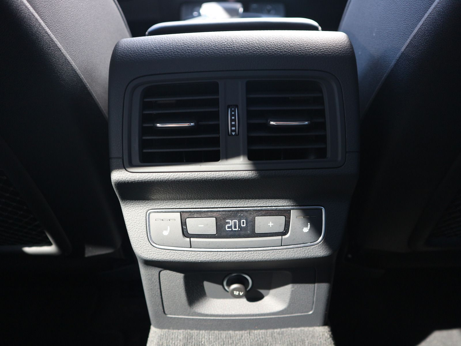Fahrzeugabbildung Audi Q5 Sportback 55 TFSI e quattro S line 0,5%*AHK*PANO*HUD*B&O