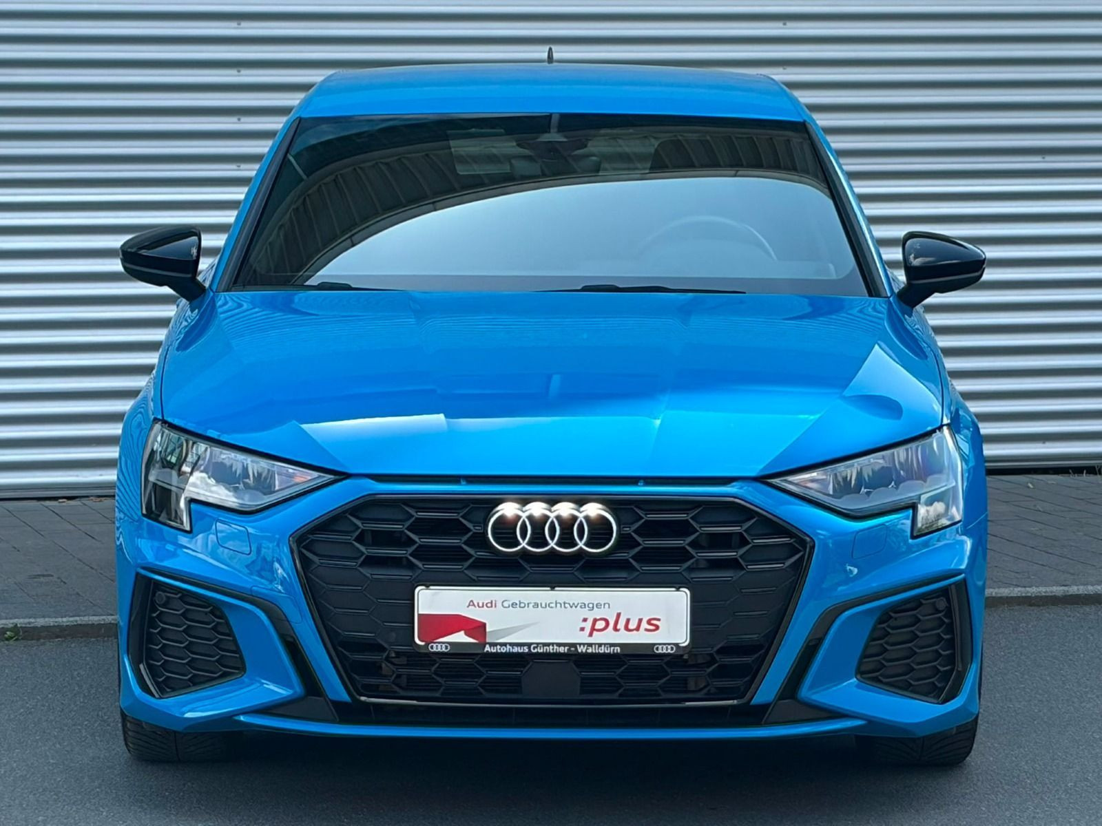 Fahrzeugabbildung Audi A3 Sportback 45 TFSIe S LINE+SONDERLACK+KAMERA+