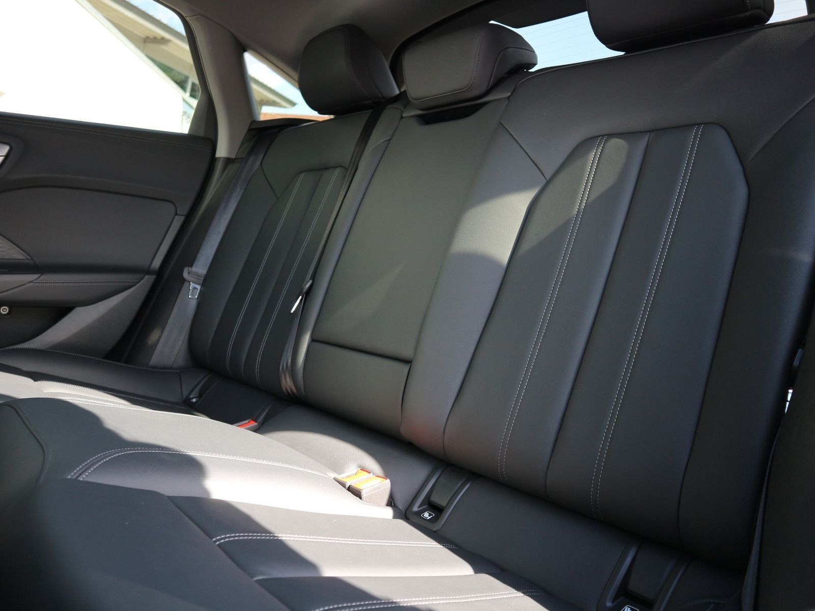 Fahrzeugabbildung Audi A5 Limousine TDI S tronic ACC*RFK*PARKASSISTENT