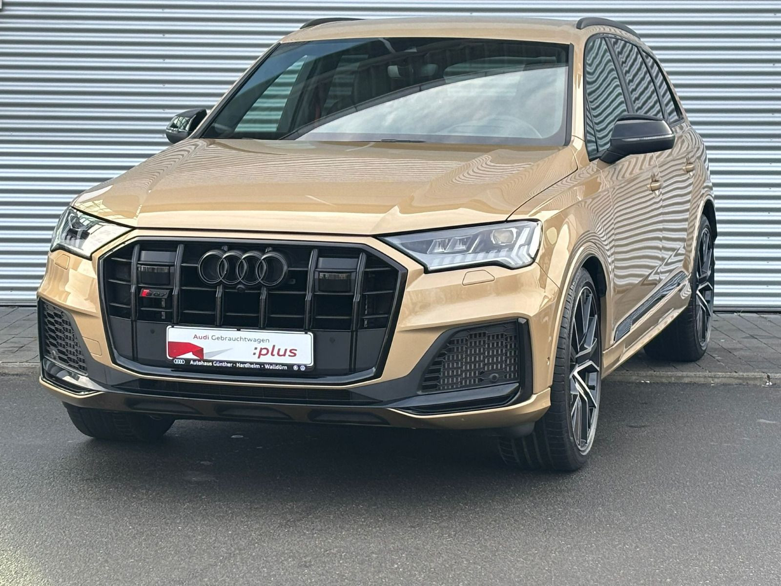Fahrzeugabbildung Audi SQ7 COMPETITION PLUS+EXCLUSIV+KERAMIKBREMSE+AHK+