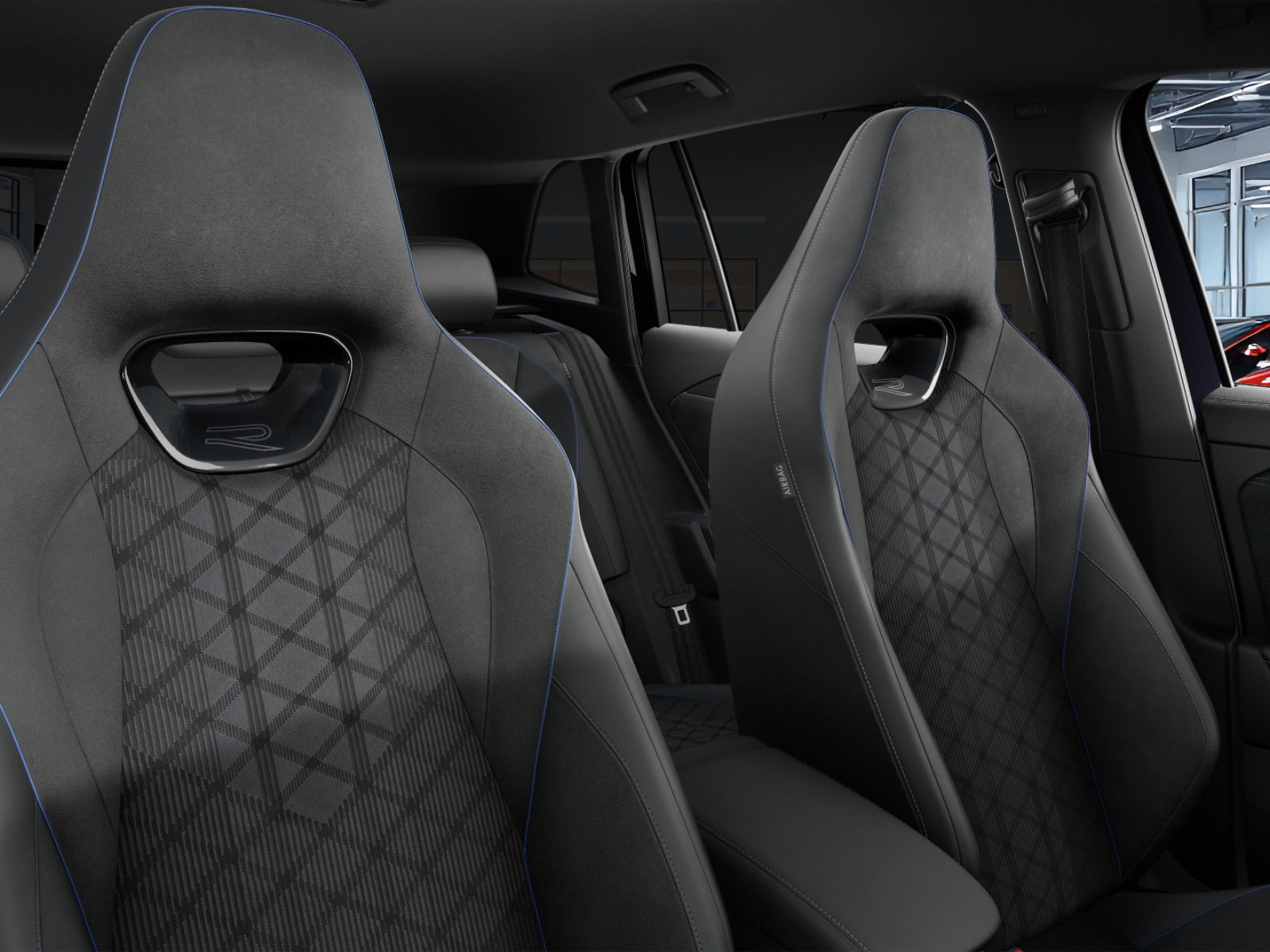 Fahrzeugabbildung Volkswagen Tiguan R-Line 1,5 eHybrid OPF (177 PS) / (115 PS) DSG*AHK*WINTERRÄDER*NAVI*