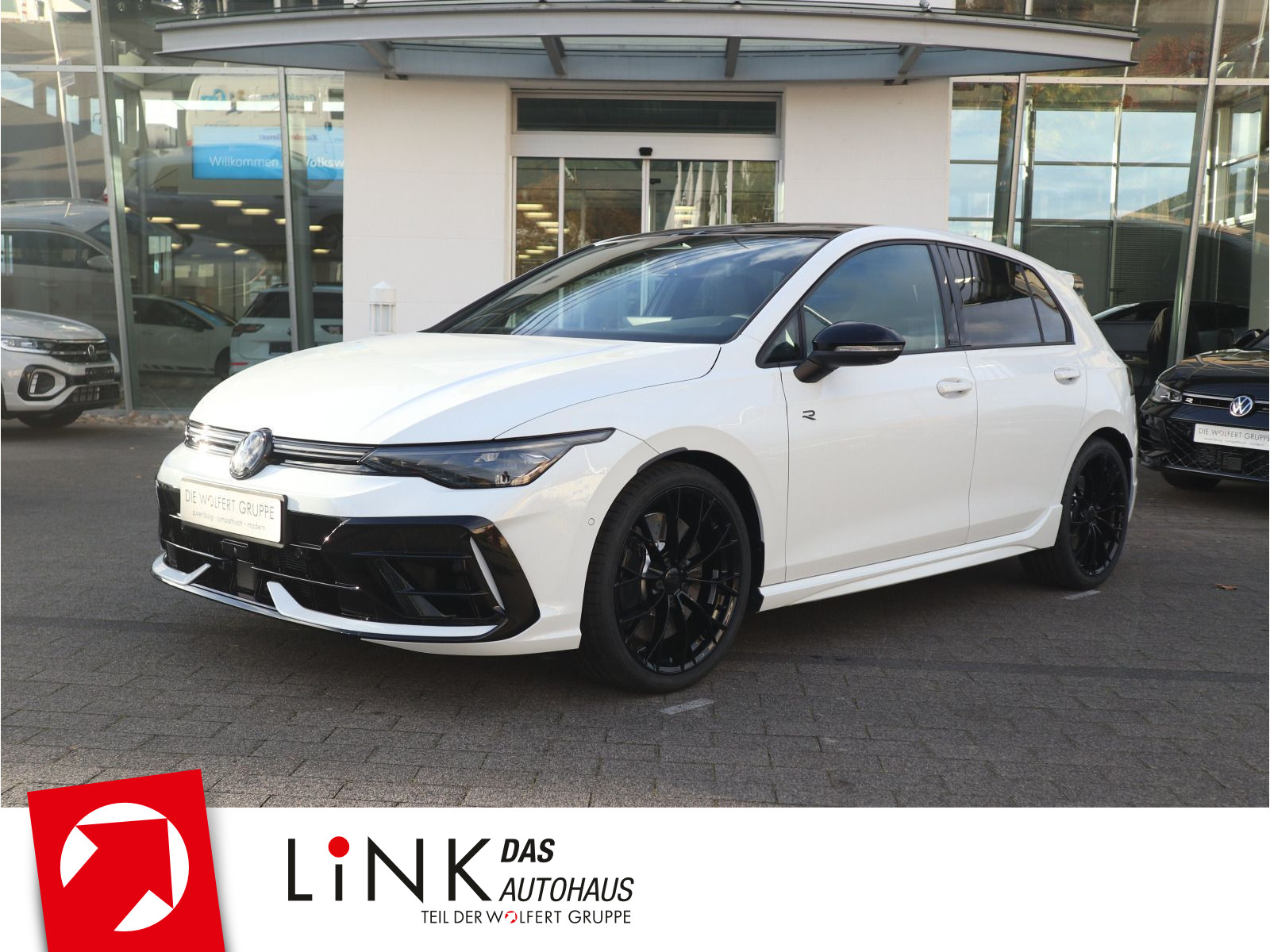 Volkswagen Golf R BLACK EDITION 2,0 l TSI OPF 4MOTION (333 PS) DSG *AHK*PANORAMA*HARMAN KARDON*