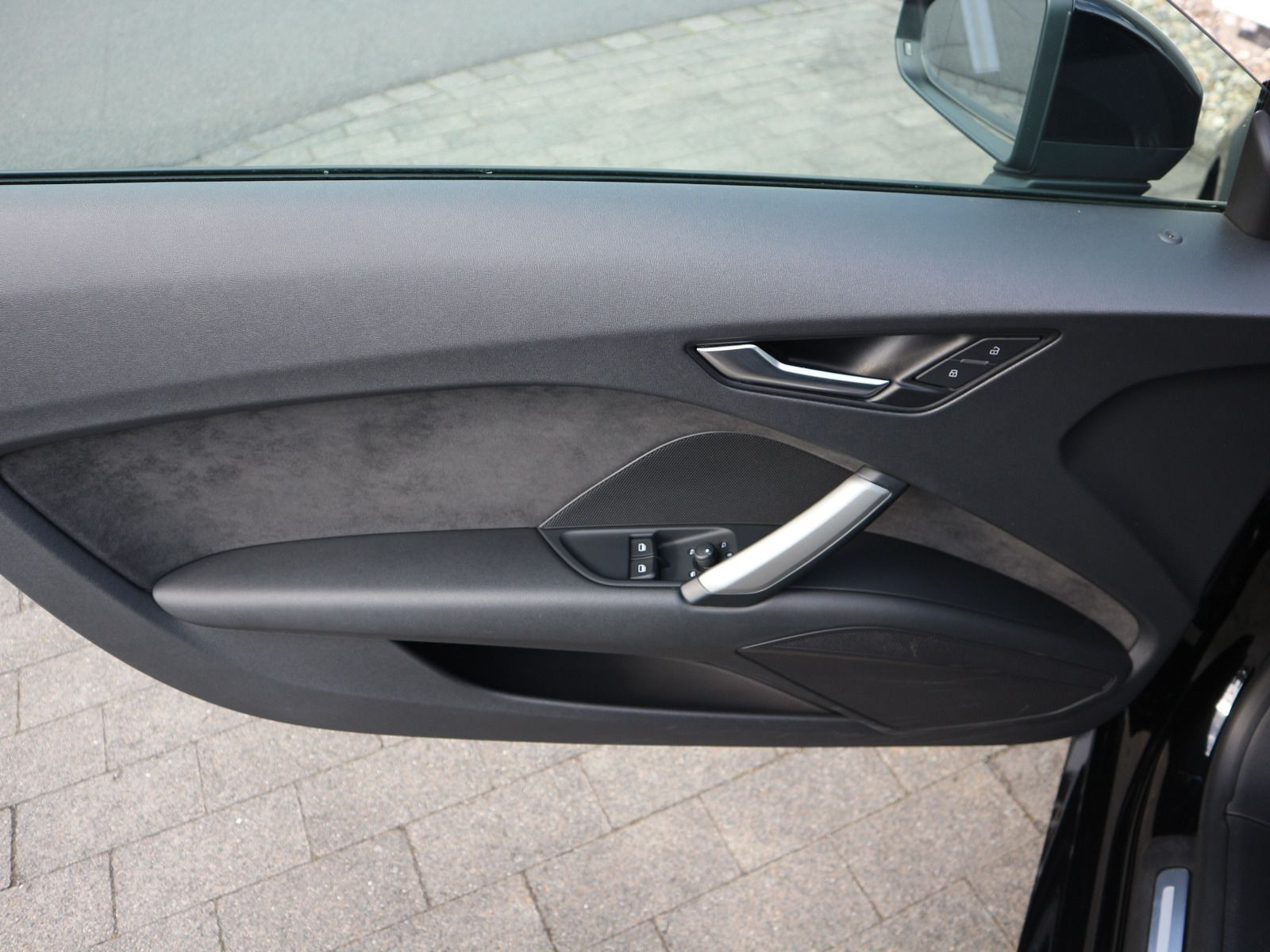 Fahrzeugabbildung Audi TT Coupé 45 TFSI quattro S tronic RFK*NAVI*GRA