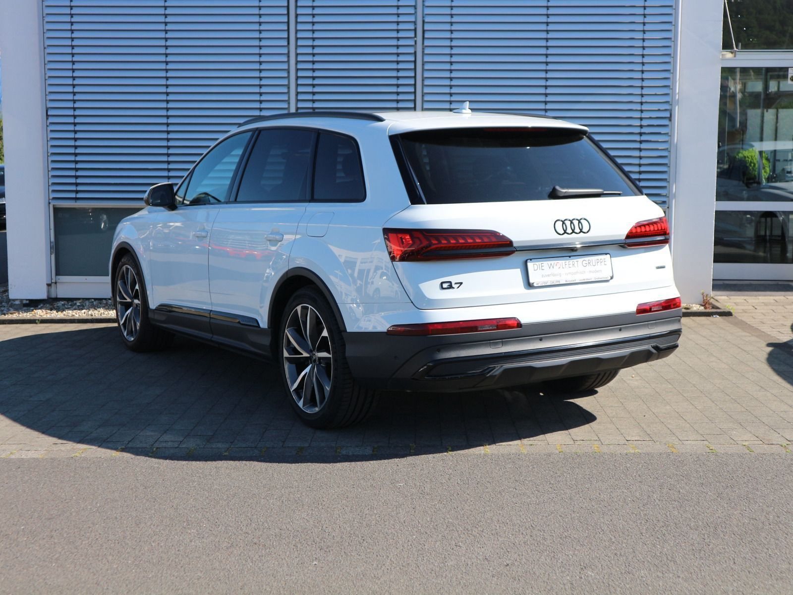 Fahrzeugabbildung Audi Q7 55 TFSI e quattro Pano*HUD*AHK*B&O*Carplay