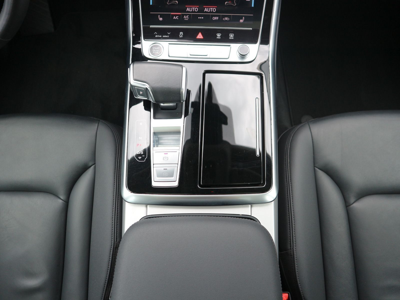 Fahrzeugabbildung Audi Q7 50 TDI quattro S line MATRIX*PANO*AHK*B&O*CARPLAY