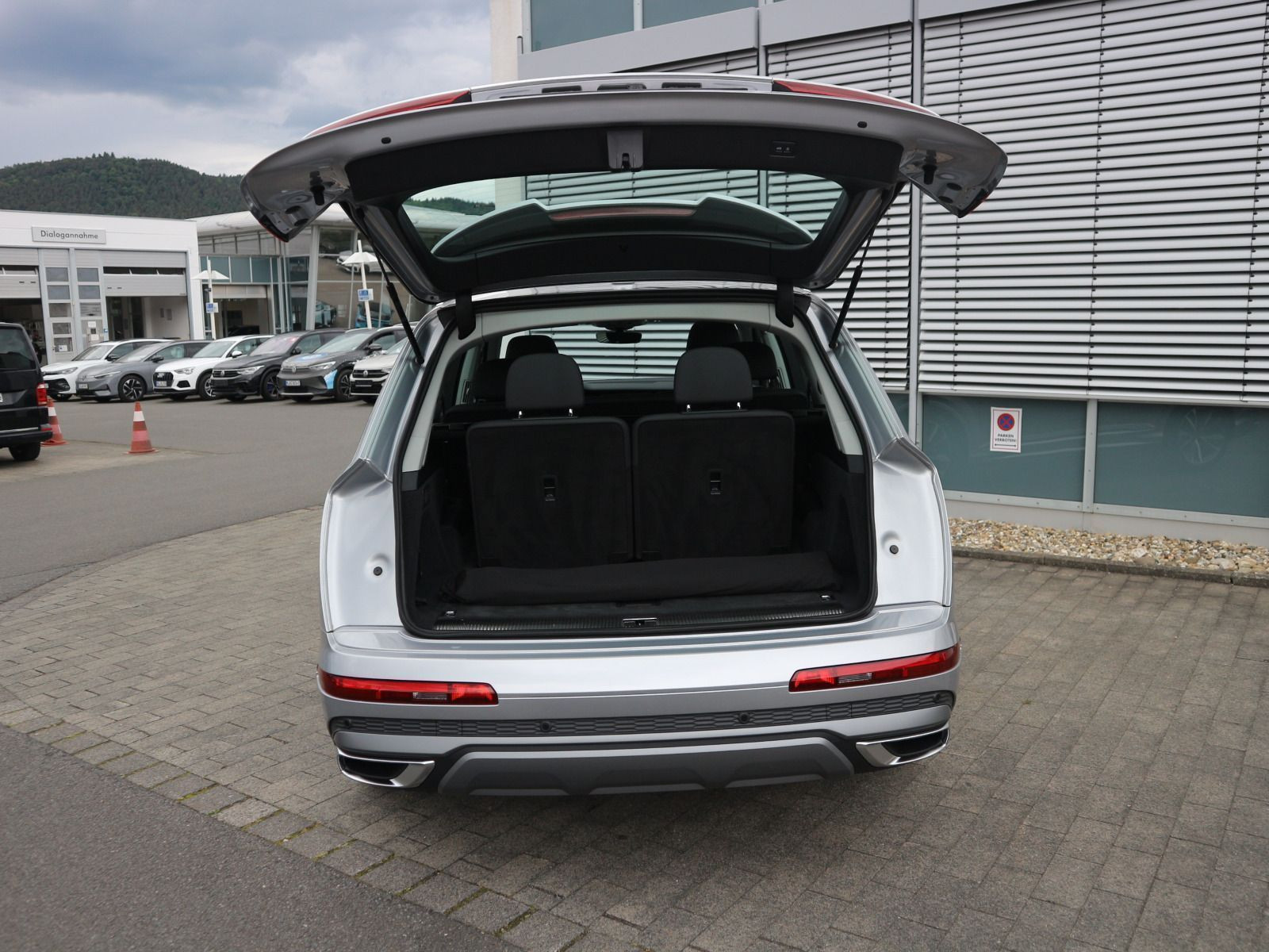 Fahrzeugabbildung Audi Q7 50 TDI quattro S line MATRIX*PANO*AHK*B&O*CARPLAY