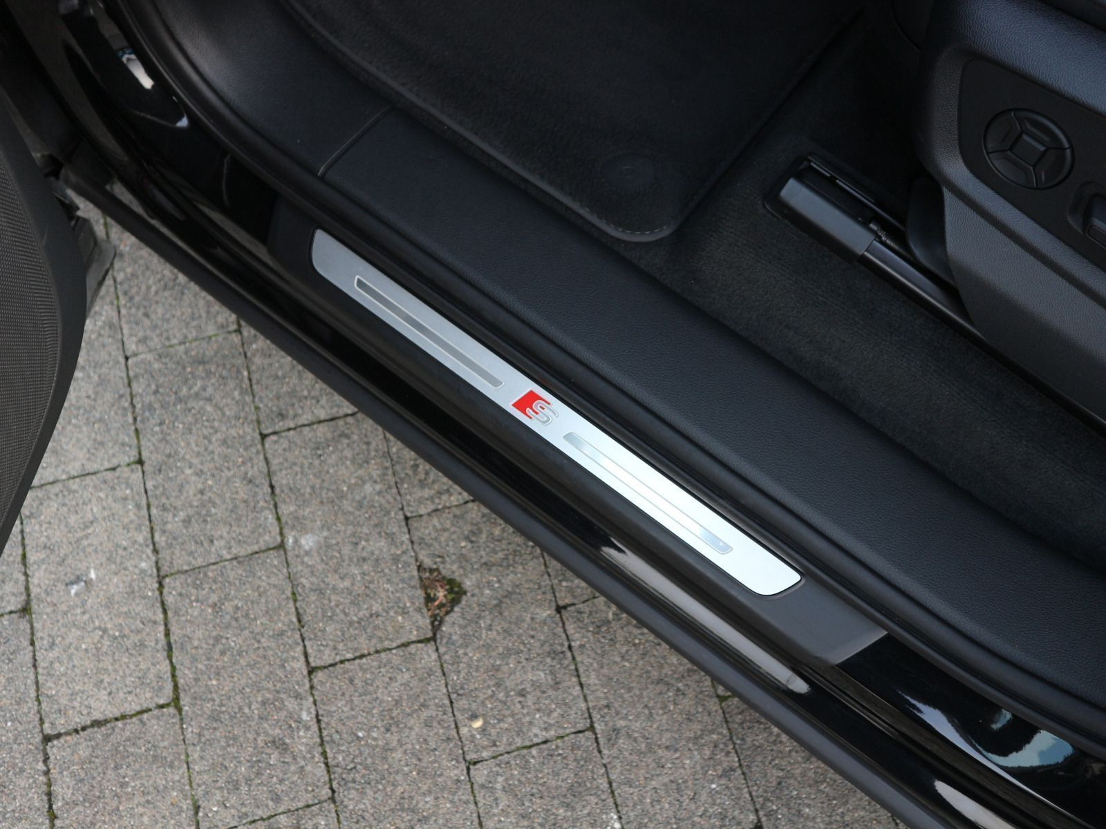 Fahrzeugabbildung Audi Q7 S line 50 TDI quattro HUD*PANO*AHK*CARPLAY*NAVI