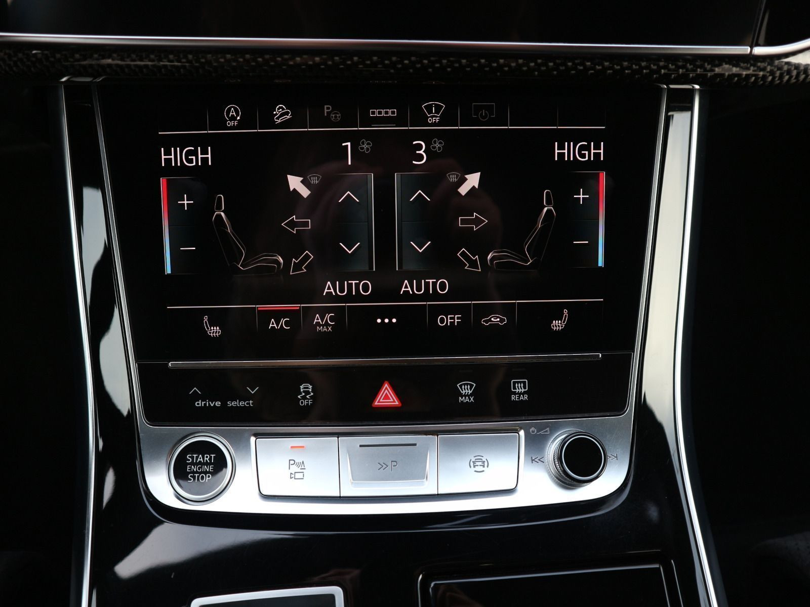 Fahrzeugabbildung Audi Q7 S line 50 TDI quattro HUD*PANO*AHK*CARPLAY*NAVI