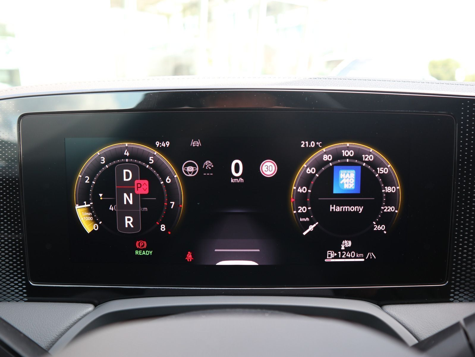 Fahrzeugabbildung Volkswagen Passat Business 1,5 eTSI OPF (150 PS) DSG *NAVI*AHK*