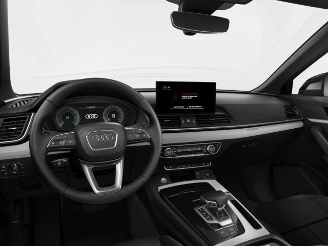 Fahrzeugabbildung Audi Q5 TFSI e S line business 55 TFSI e quattro S tronic