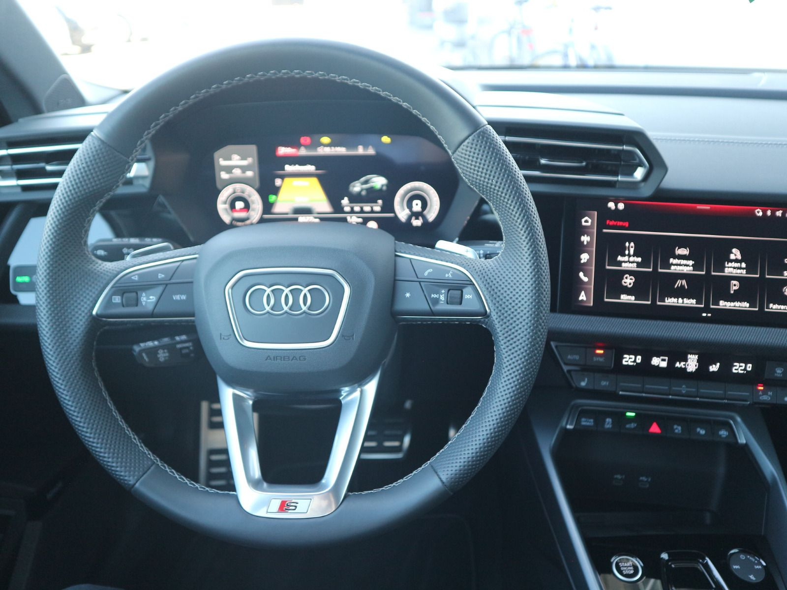 Fahrzeugabbildung Audi A3 Sportback S line 45 TFSI e S tronic 0,5%*AHK