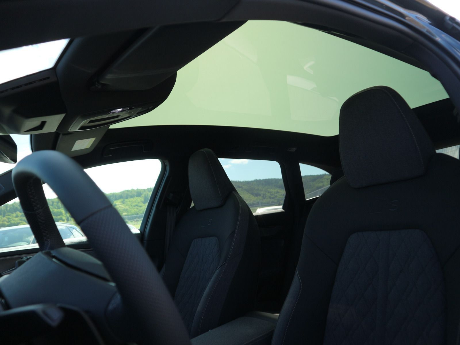 Fahrzeugabbildung Audi A6 Avant edition one TDI quattro S tronic S line