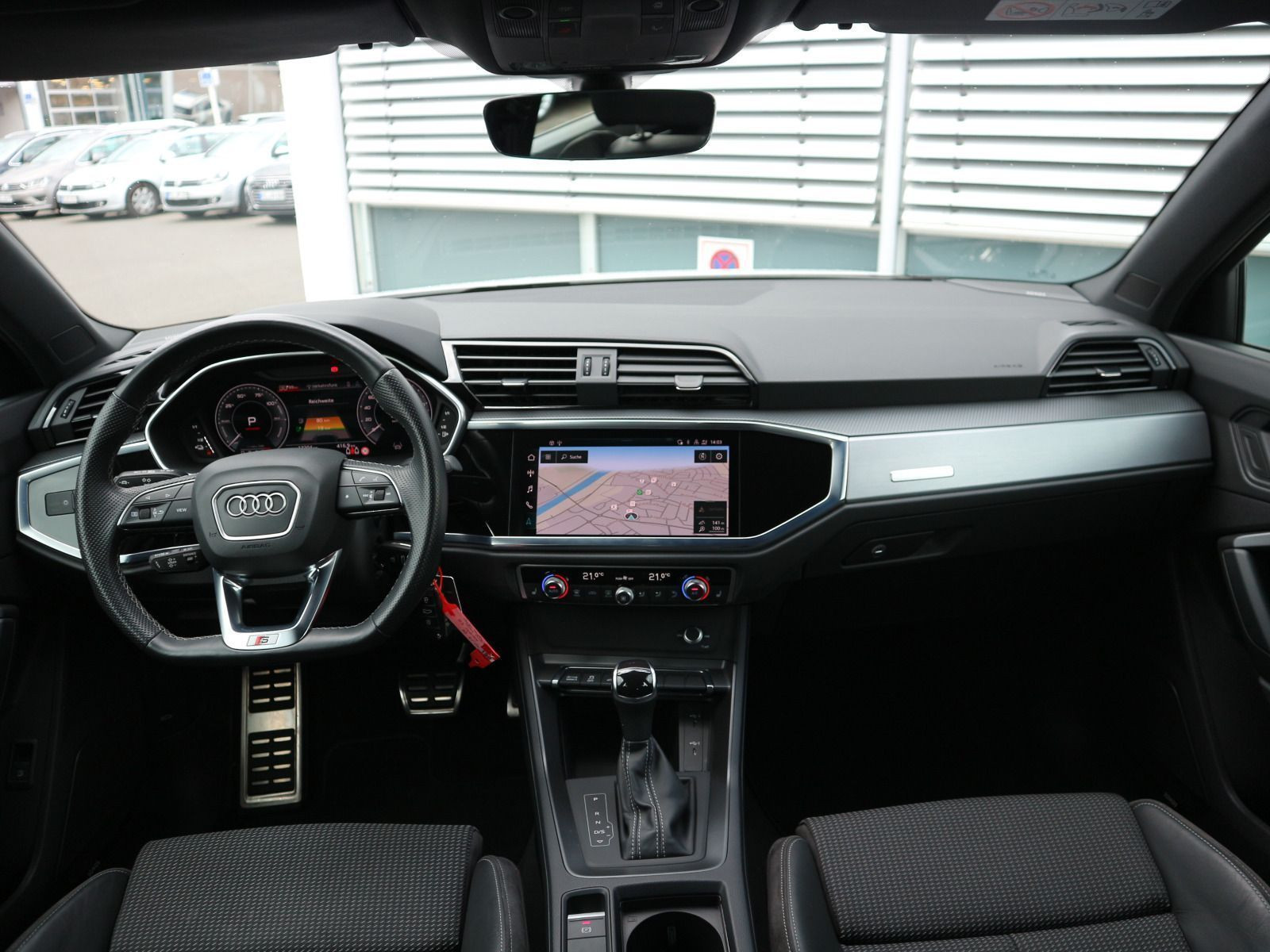 Fahrzeugabbildung Audi Q3 45 TFSI e S line 0,5% ACC*AHK*Carplay*SHZ