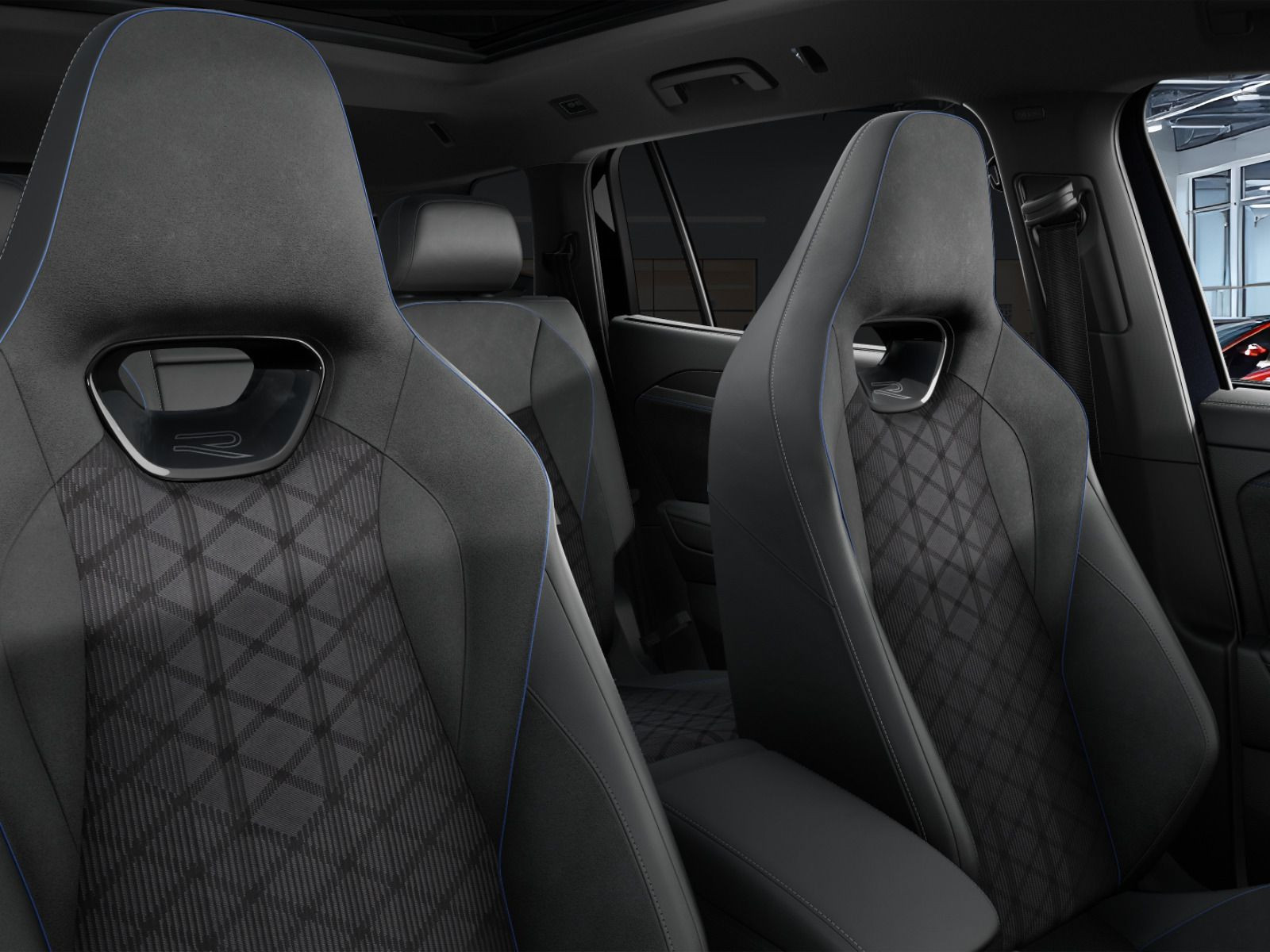Fahrzeugabbildung Volkswagen Tayron R-Line 2,0 TDI SCR 4MOTION (193 PS) DSG *AHK*7-SITZER*PANORAMADACH*WINTERRÄDER*