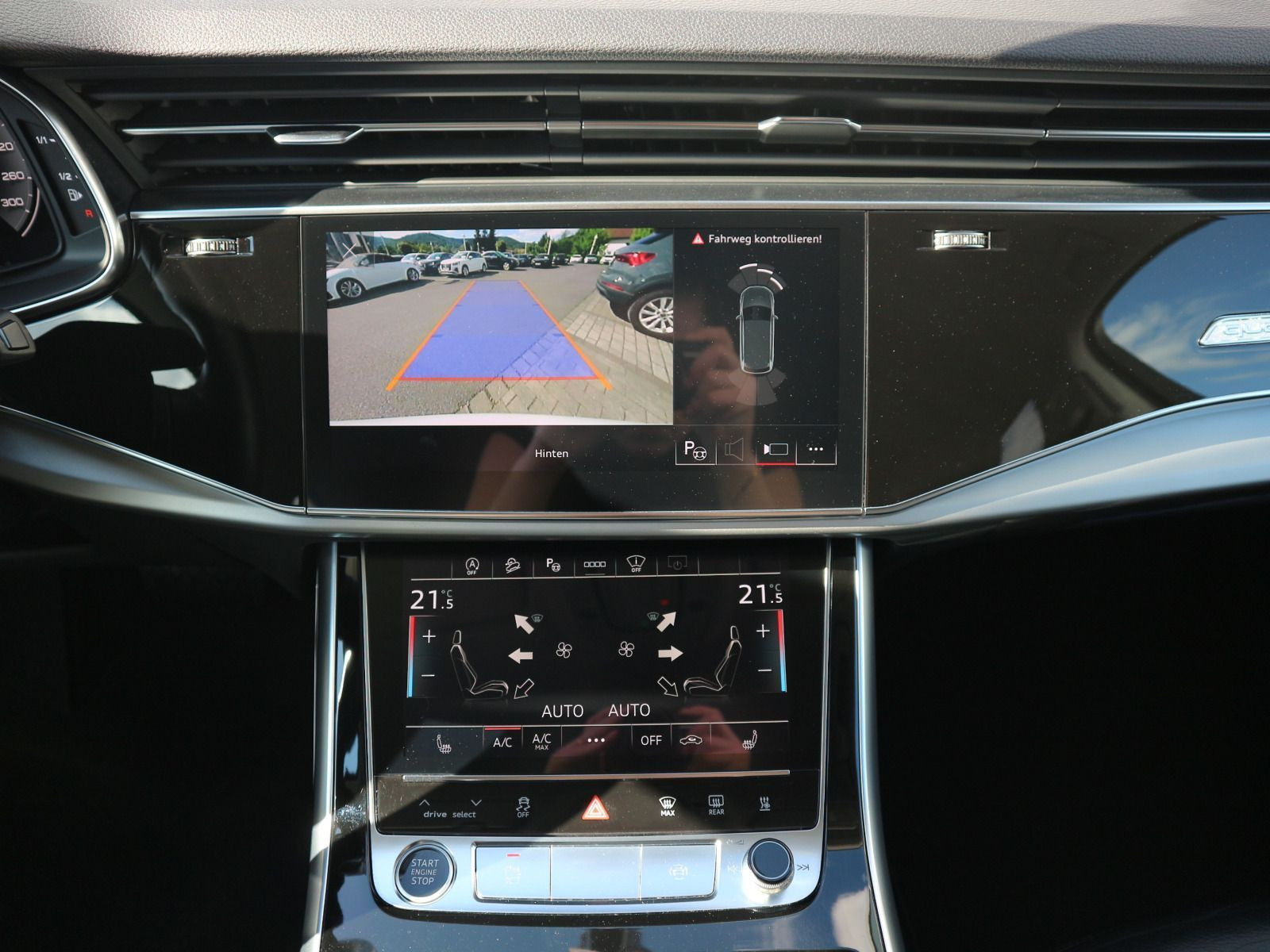 Fahrzeugabbildung Audi Q7 S line 50 TDI quattro AHK*HUD*RFK*ACC*CARPLAY