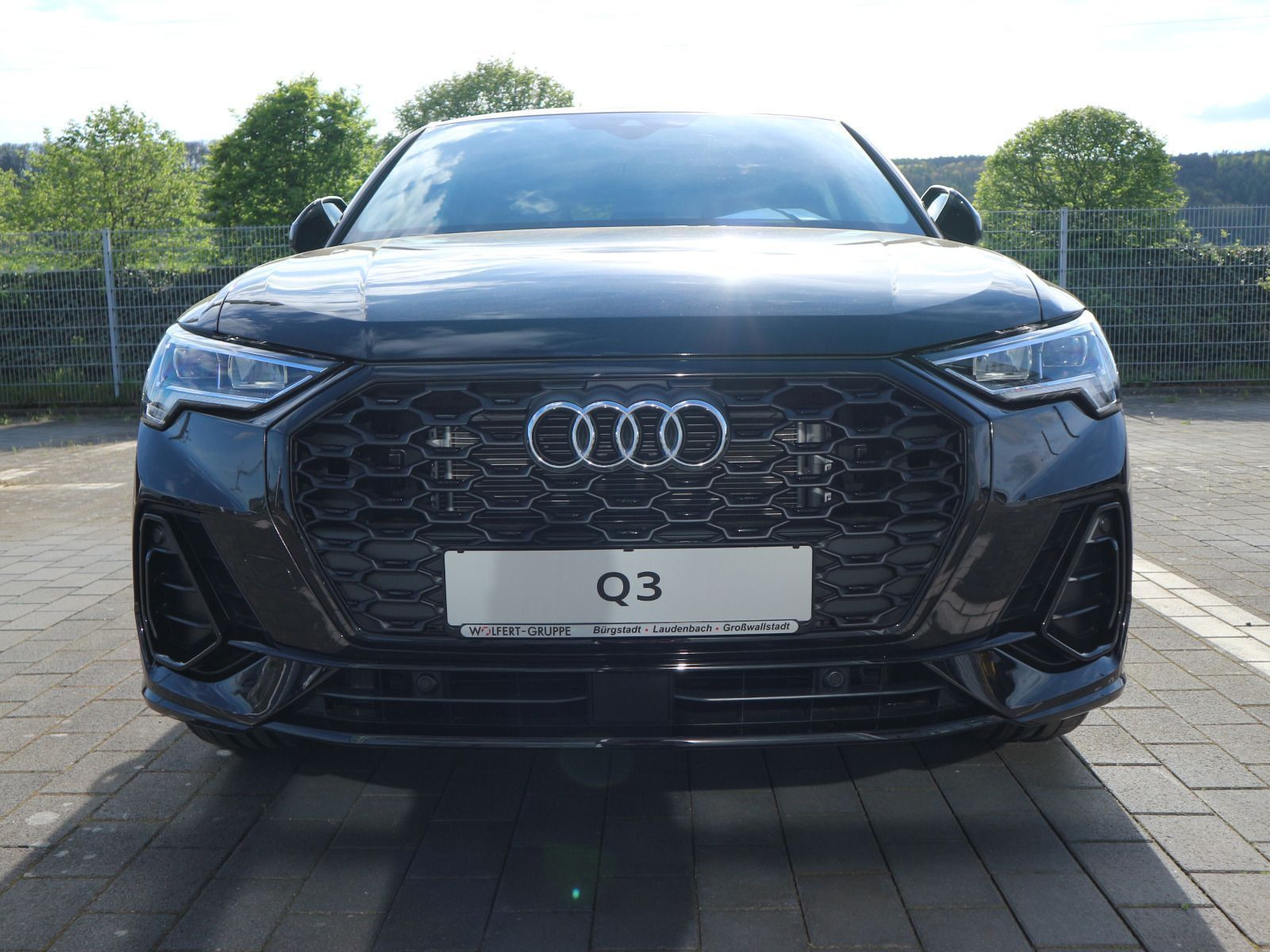 Fahrzeugabbildung Audi Q3 Sportback S line 35 TFSI S tronic*AHk*LED*