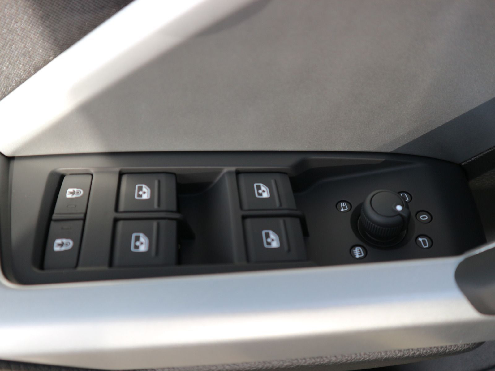 Fahrzeugabbildung Audi Q3 Sportback S line 35 TFSI S tronic*AHk*LED*