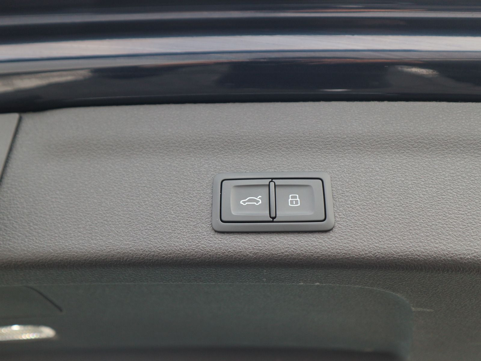 Fahrzeugabbildung Audi A6 Avant S line 55 TFSI quattro S tronic ACC*RFK