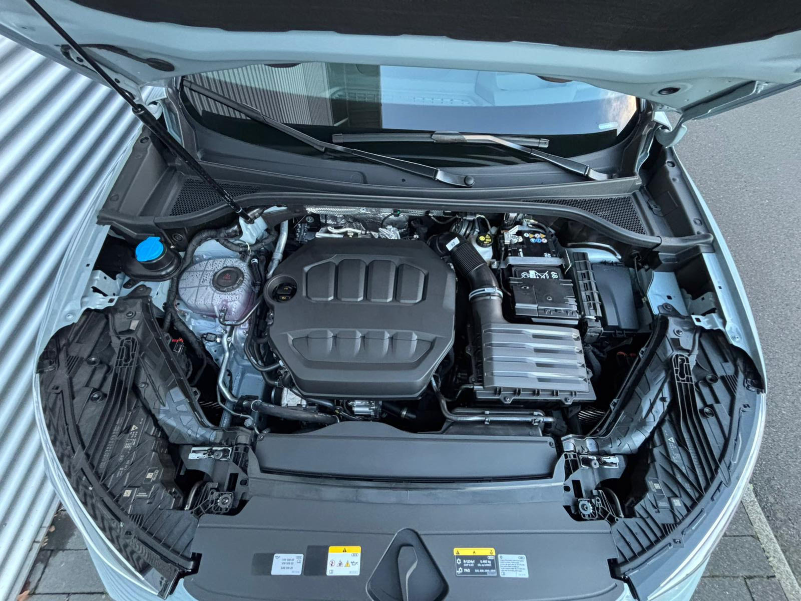 Fahrzeugabbildung Audi Q3 SUV TFSI quattro S tronic*DIGI MATRIX*PANO*