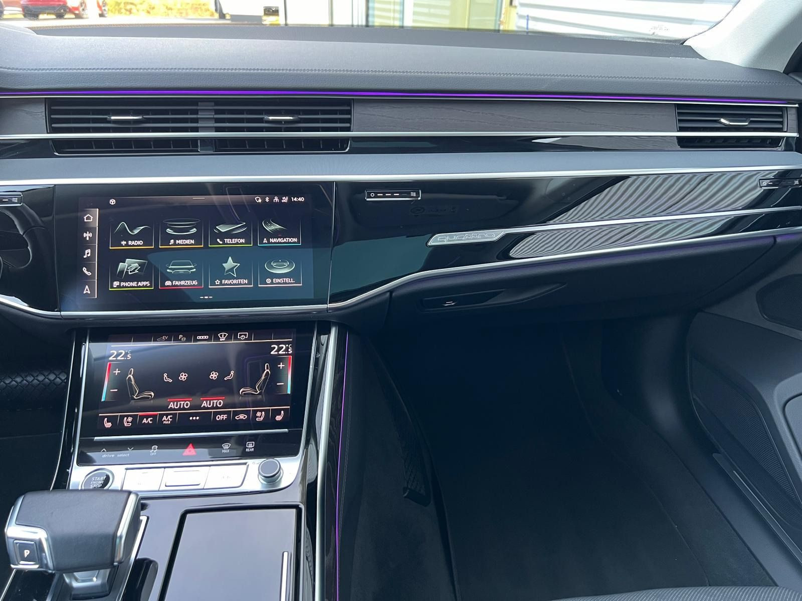 Fahrzeugabbildung Audi A8 60 TFSIe QUATTRO+INDIVIDUALKONTURSITZ+DÄMMGLA