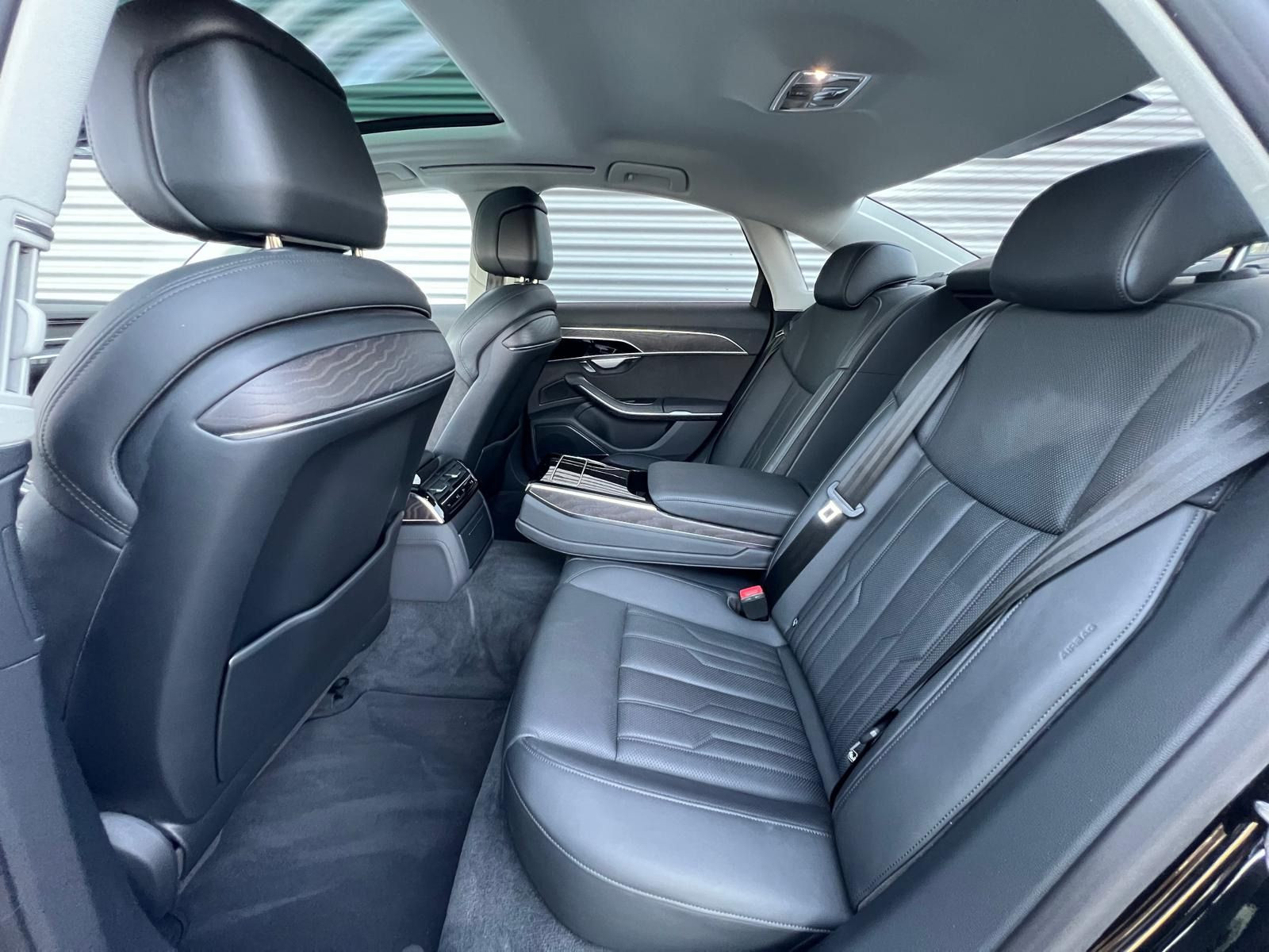 Fahrzeugabbildung Audi A8 60 TFSIe QUATTRO+INDIVIDUALKONTURSITZ+DÄMMGLA