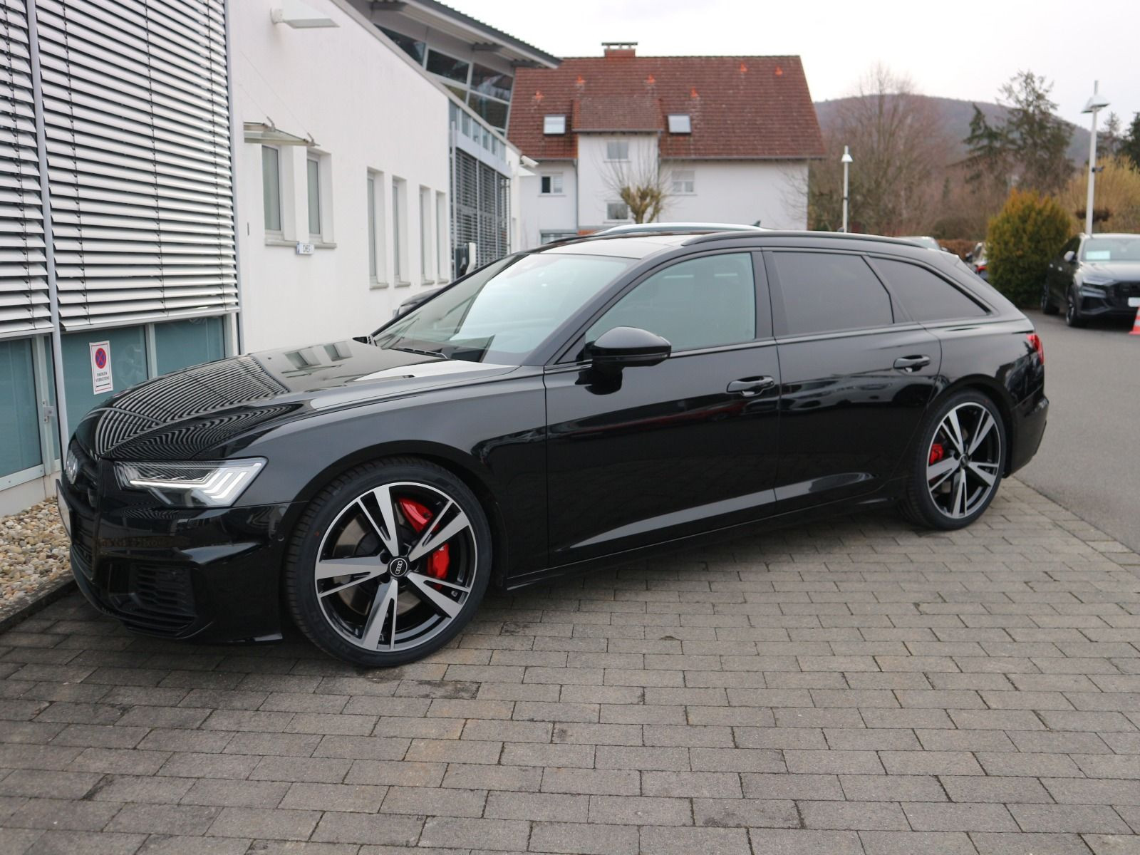 Fahrzeugabbildung Audi S6 Avant TDI quattro AHK*PANO*B&O*MATRIX*ACC