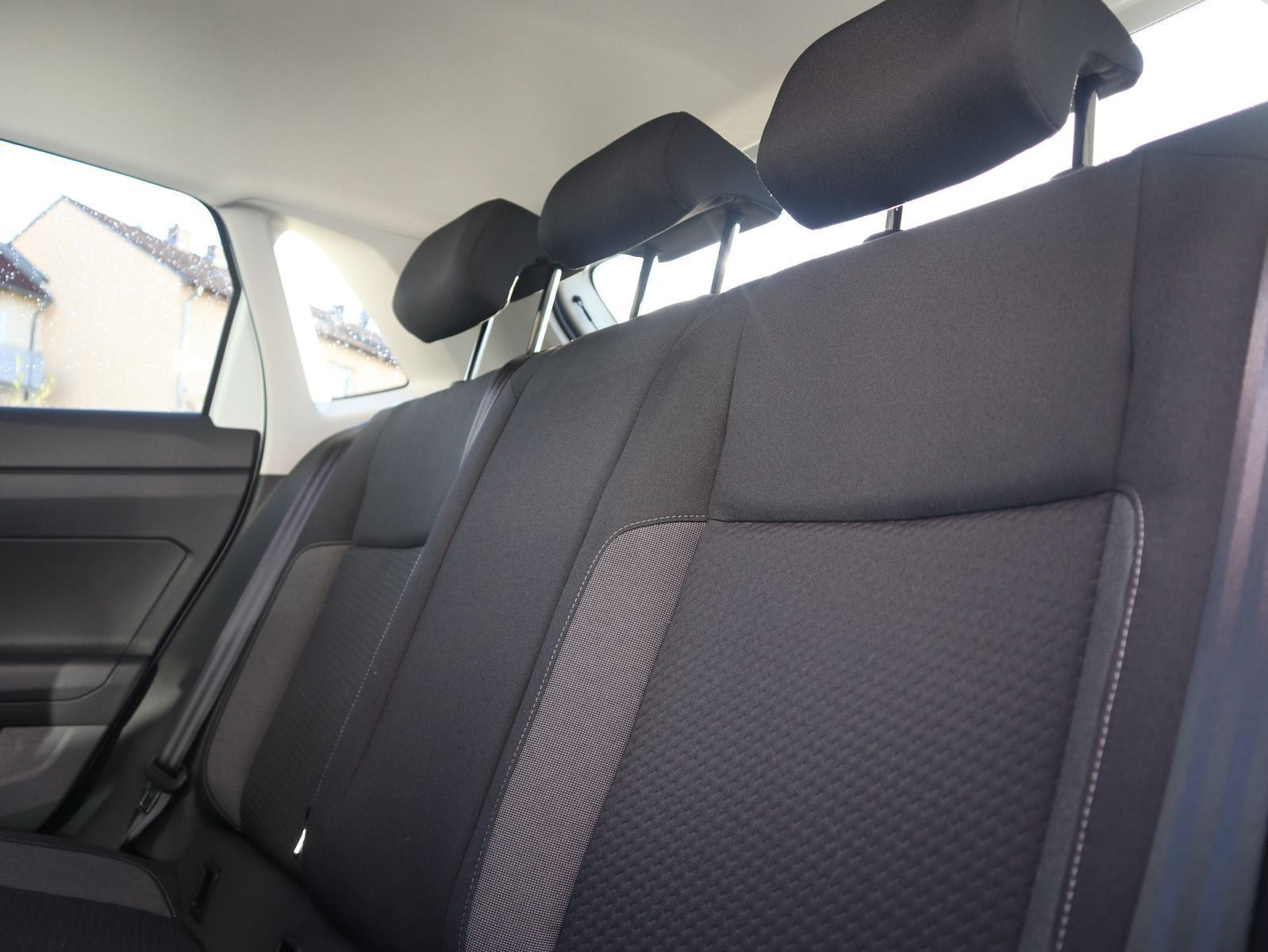 Fahrzeugabbildung Volkswagen Polo Life 1,0 (80 PS) 5-Gang *KLIMA*