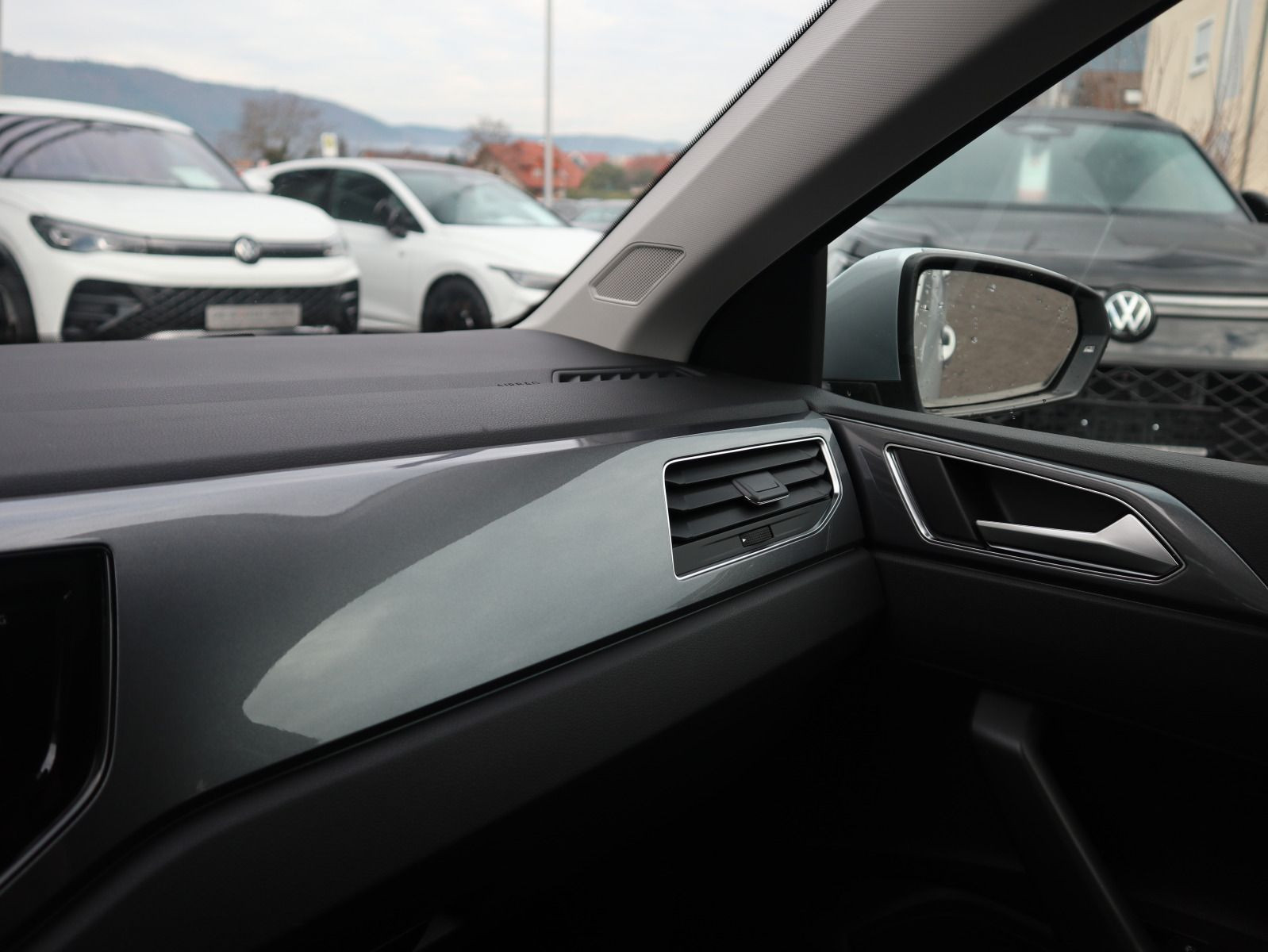 Fahrzeugabbildung Volkswagen Polo Style 1,0 TSI OPF (116 PS) DSG *AHK*WINTERRÄDER*PANORAMADACH*NAVI*