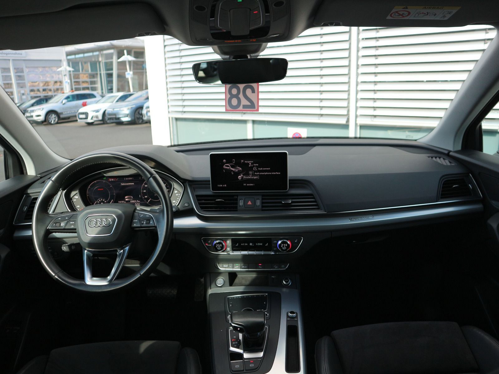 Fahrzeugabbildung Audi Q5 sport 50 TFSI e quattro AHK*SHZ*NAVI*LED