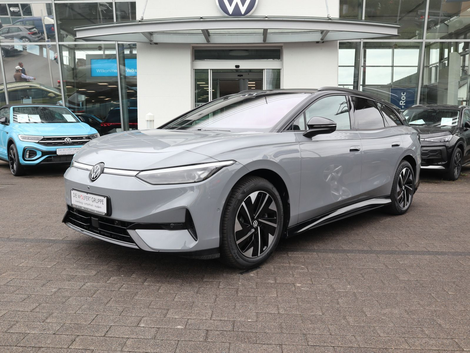 Fahrzeugabbildung Volkswagen ID.7 Tourer Pro 210 kW (286 PS) 77 kWh 1-Gang-Automatik