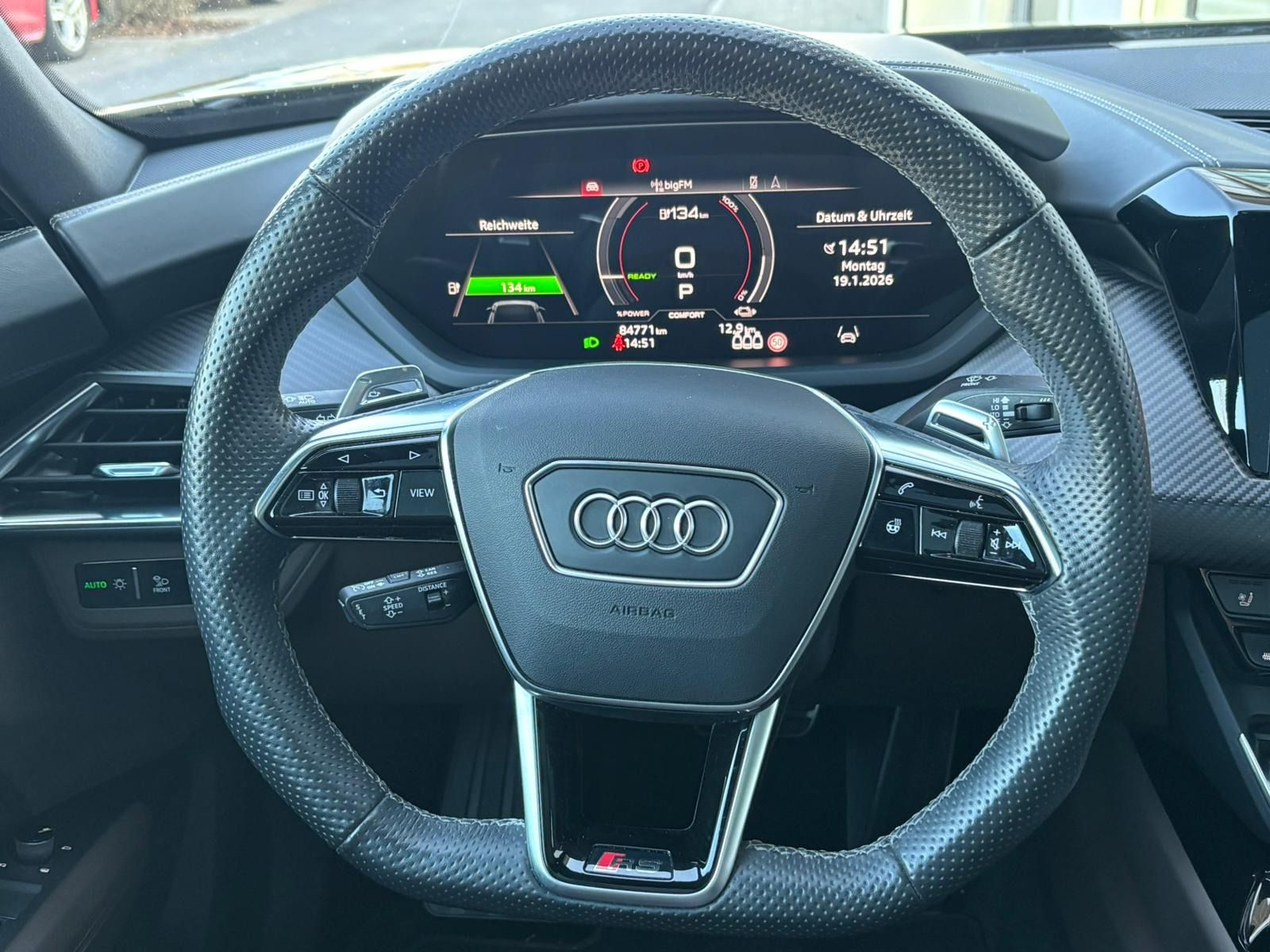 Fahrzeugabbildung Audi RS e-tron GT +SITZBELÜFTUNG+LASERLICHT+ALLRADLEN