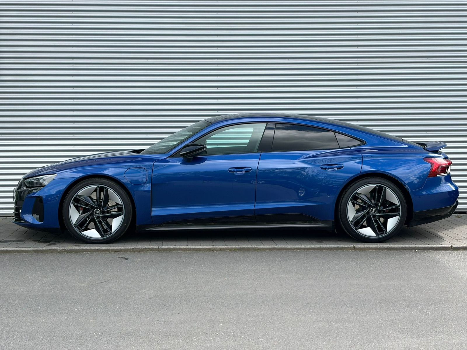 Fahrzeugabbildung Audi RS e-tron GT QUATTRO+HEAD UP+EXCLUSIV LACK+B&O+