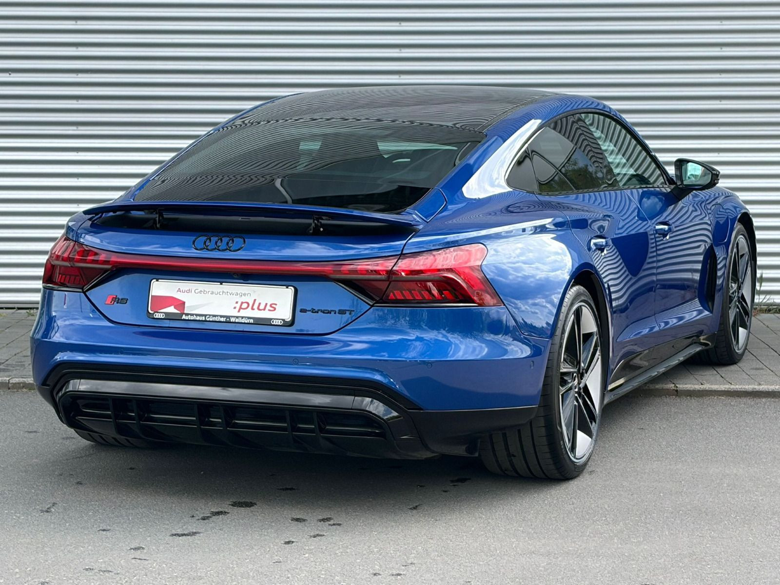 Fahrzeugabbildung Audi RS e-tron GT QUATTRO+HEAD UP+EXCLUSIV LACK+B&O+