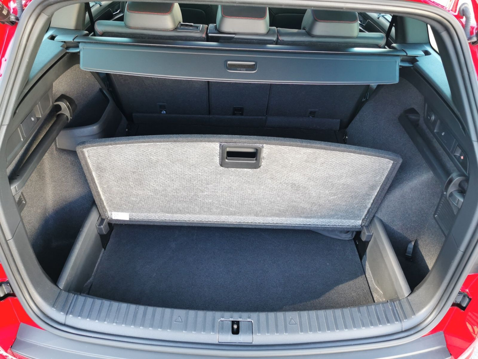 Fahrzeugabbildung SKODA Kodiaq RS 2.0 4x4 +PANO+AHK+STANDH
