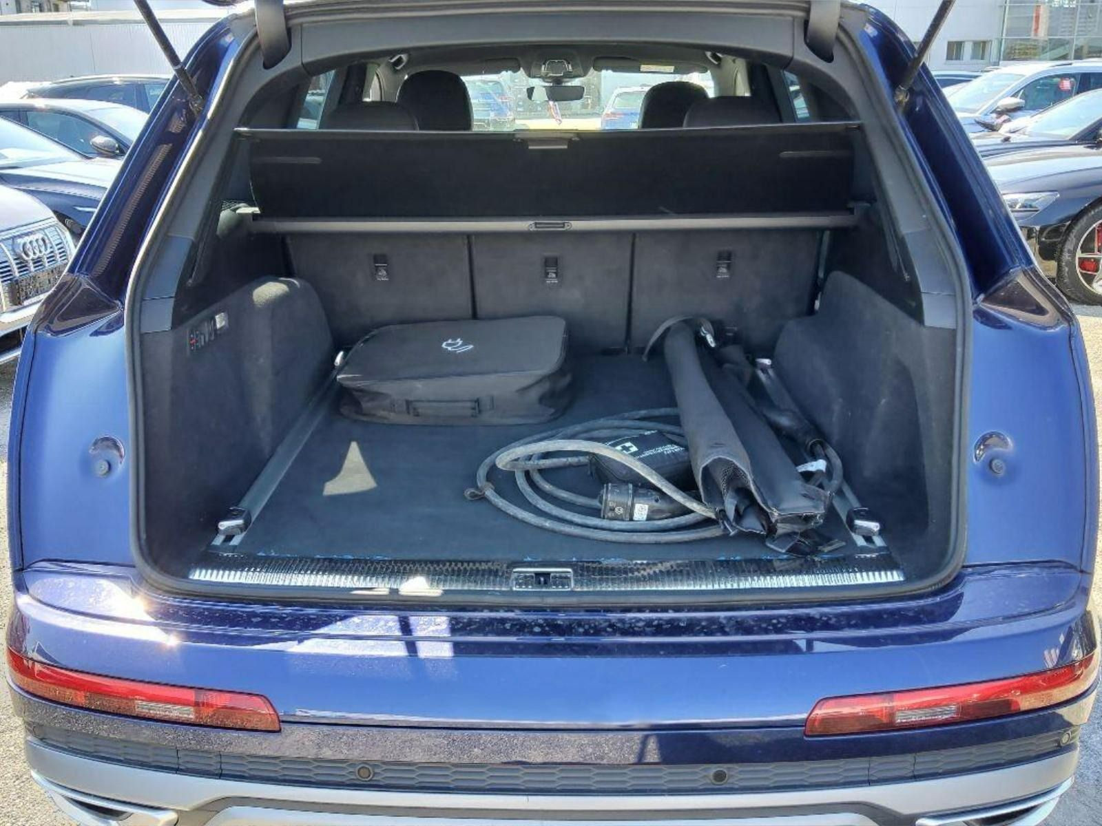Fahrzeugabbildung Audi Q7 S line 55 TFSI e quattro ACC*AHK*RFK*LUFT
