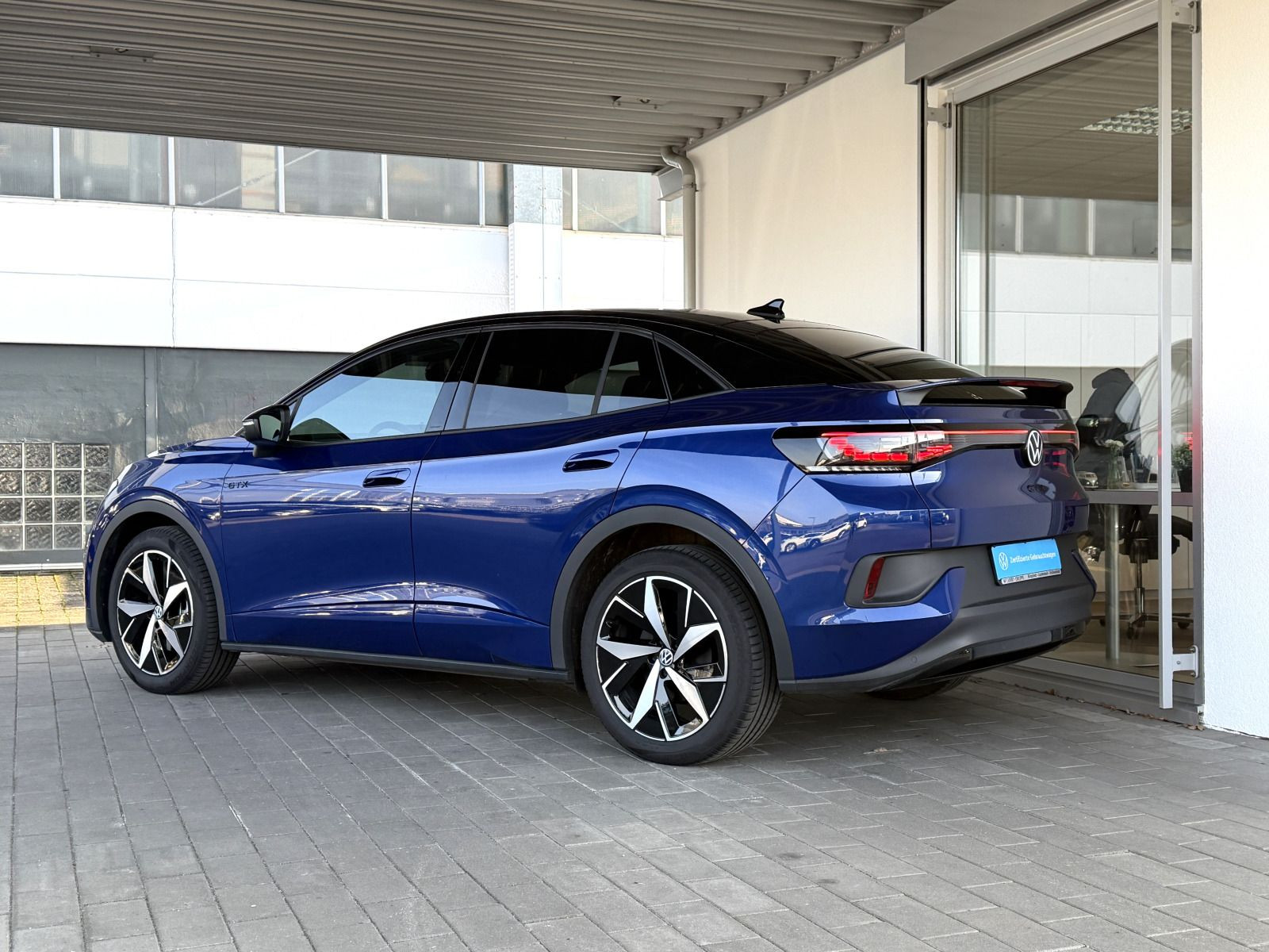 Fahrzeugabbildung Volkswagen ID.5 GTX 4M NAVI PRO WÄRMEPUMPE WINTERRÄDER