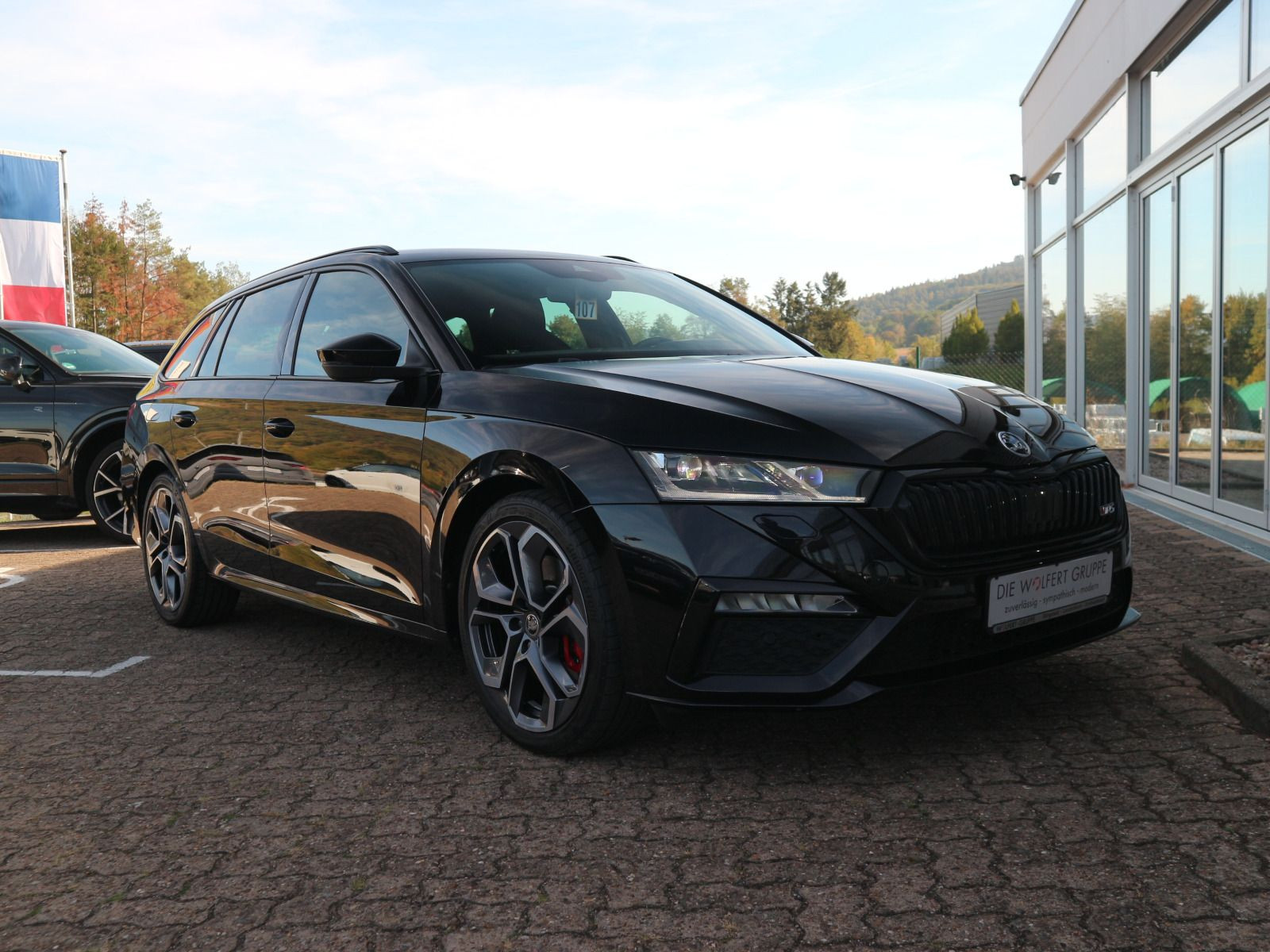 Fahrzeugabbildung SKODA Octavia Combi RS 2.0 TSI DSG AHK RFK ACC NAVI
