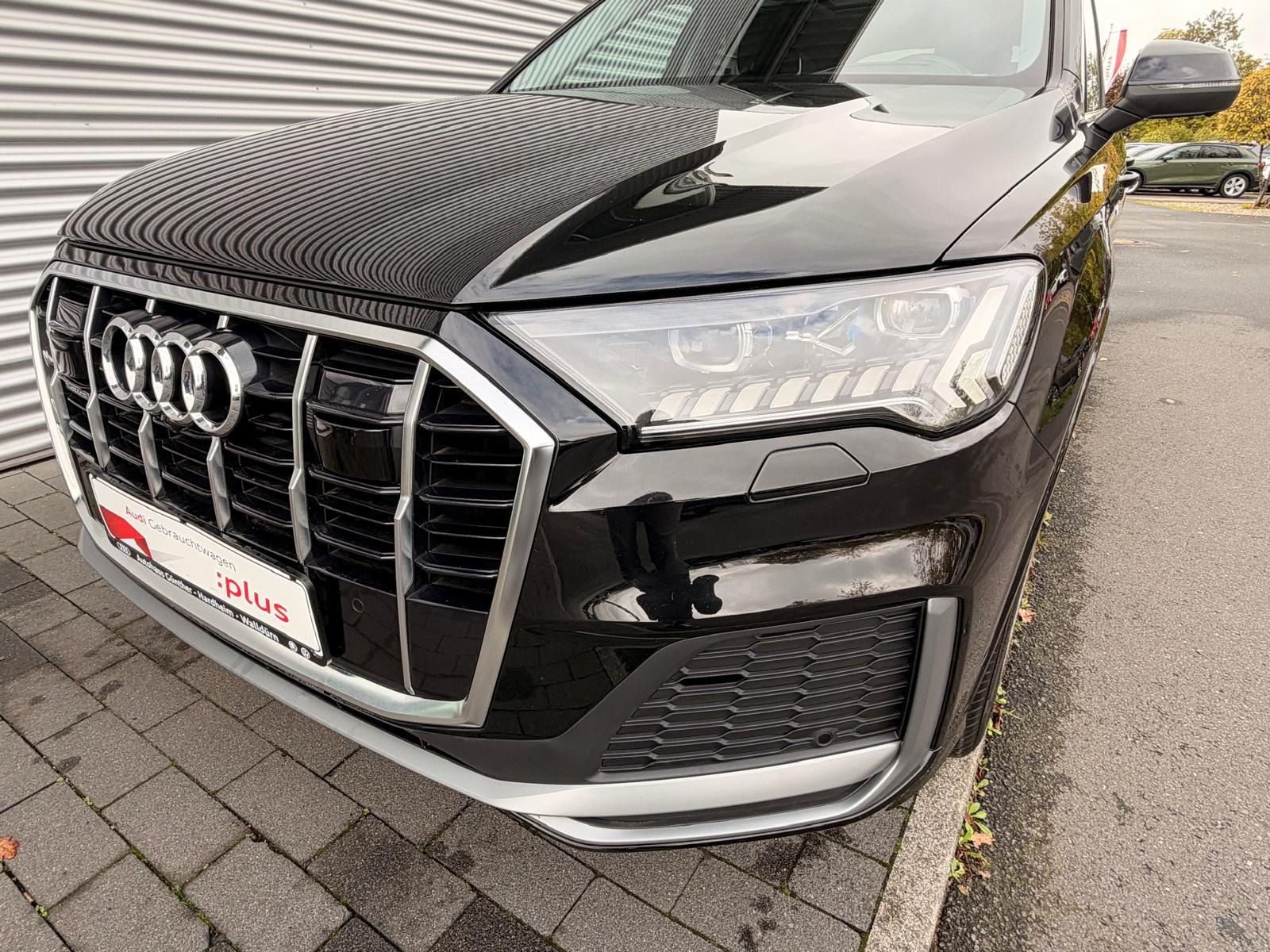 Fahrzeugabbildung Audi Q7 50 TDI QUATTRO S LINE+MATRIX+STHZ+ALLRADLENKU