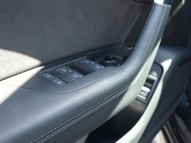 Fahrzeugabbildung Audi RS 6 Avant RS-SPORTAGA*ACC*RFK*AHK*B&O