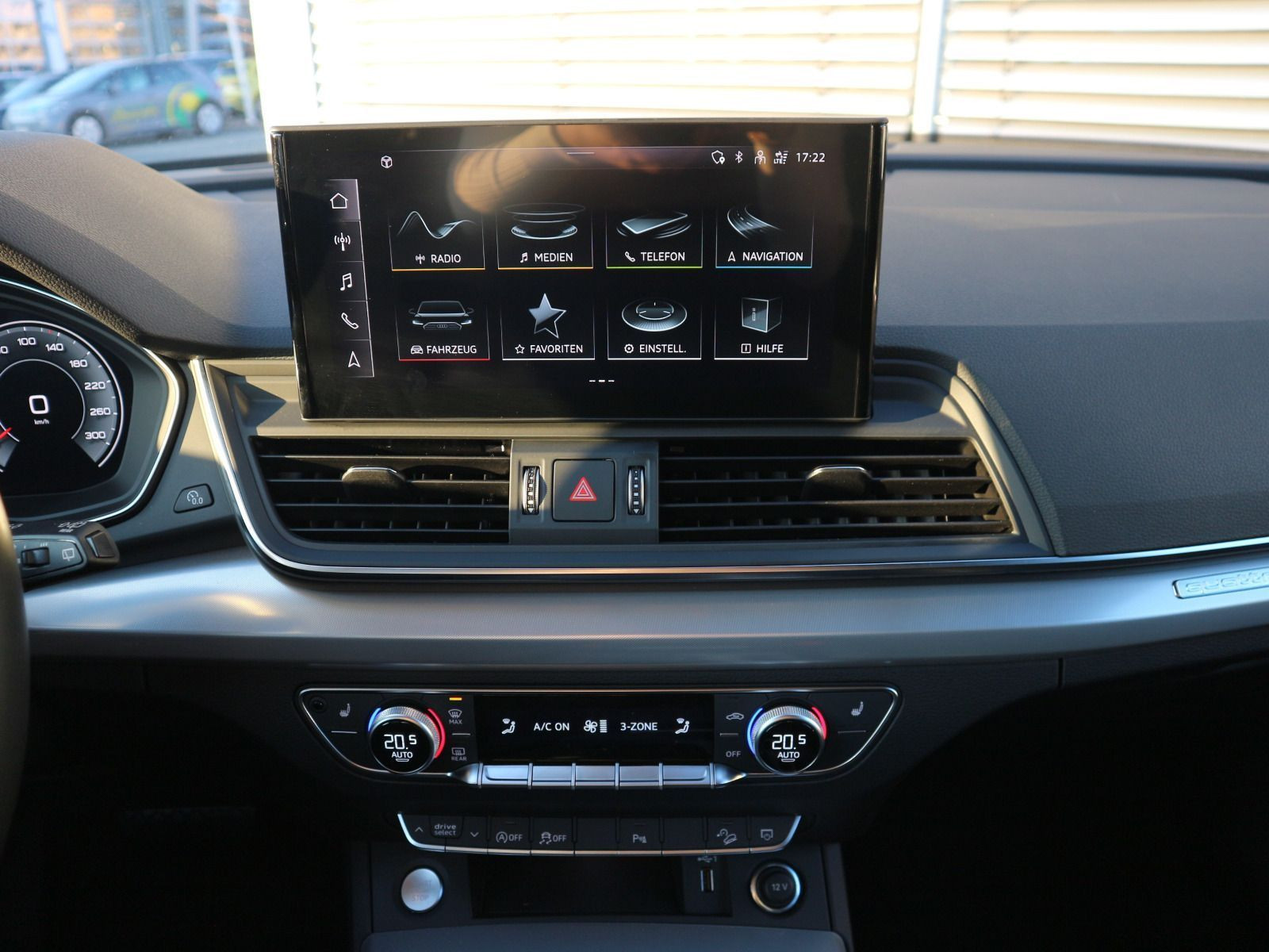 Fahrzeugabbildung Audi Q5 40 TDI quattro S line NAVI*SHZ