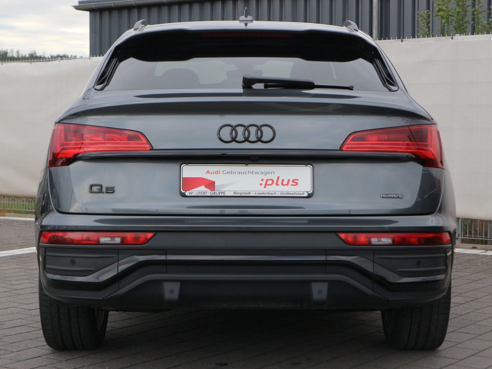 Fahrzeugabbildung Audi Q5 Sportback S line 55 TFSI e quattro LUFT*AHK