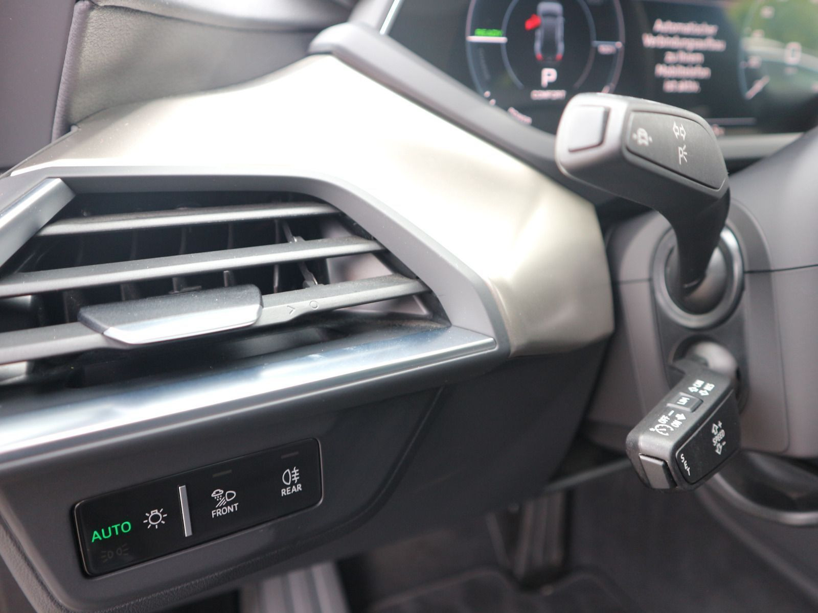 Fahrzeugabbildung Audi e-tron GT quattro RFK*PANO*HUD*B&O*CARPLAY