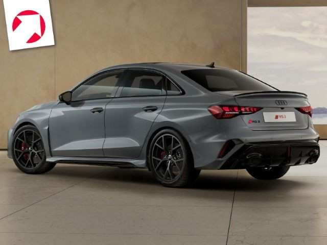 Fahrzeugabbildung Audi RS 3 Limousine S tronic*NIMBUSGRAU*PANO*280km/h*