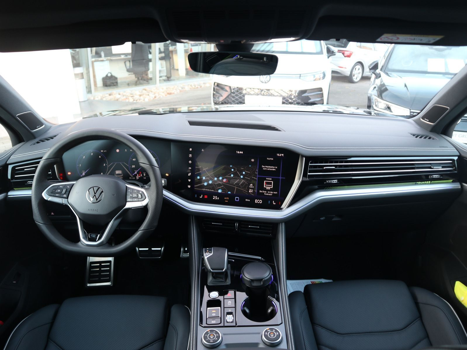 Fahrzeugabbildung Volkswagen Touareg R-Line V6 TDI SCR 4MOTION 210 kW (286 PS) - 8-Gang-Automatik (Tiptronic)