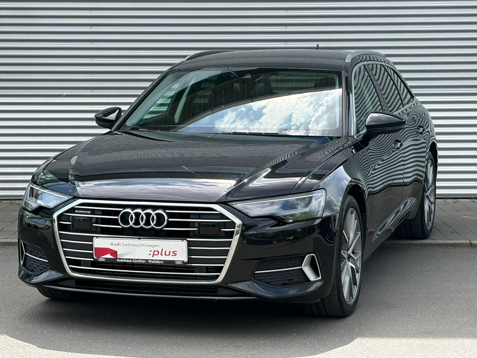 Fahrzeugabbildung Audi A6 Avant SPORT 45 TFSI QUATTRO+AHK+STANDHEIZUNG+