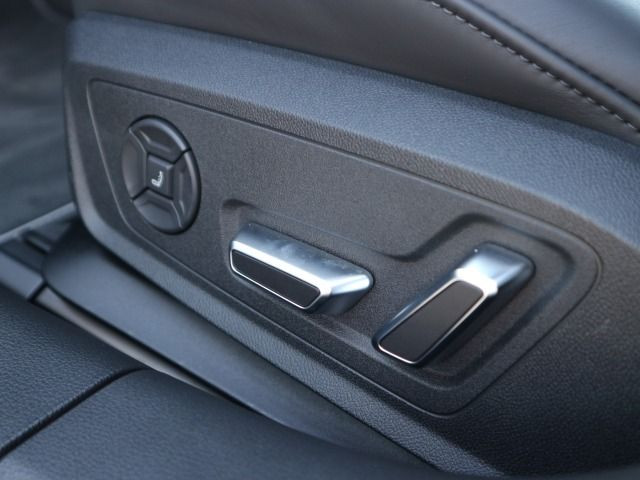 Fahrzeugabbildung Audi A6 Avant S line 55 TFSI e quattro *0,5%*MASSAGE