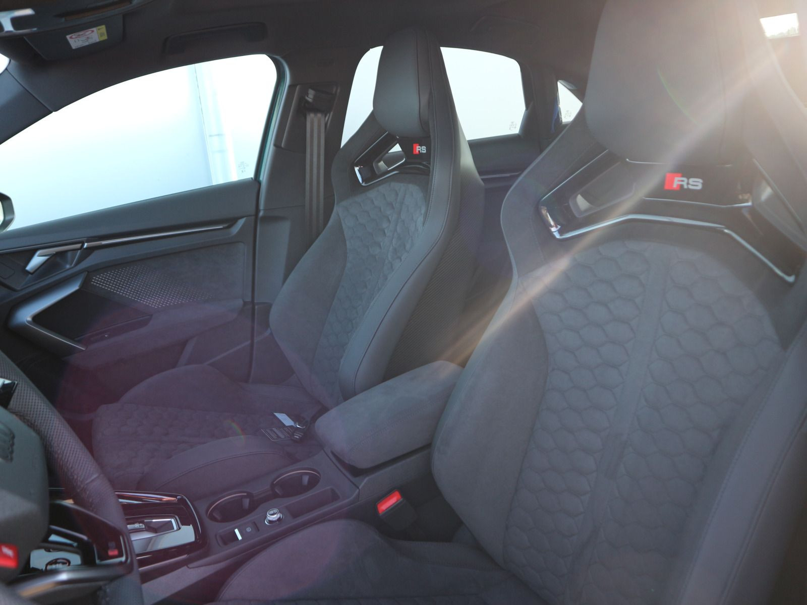 Fahrzeugabbildung Audi RS 3 Limousine S tronic*GOMERA PERLEFFEKT*
