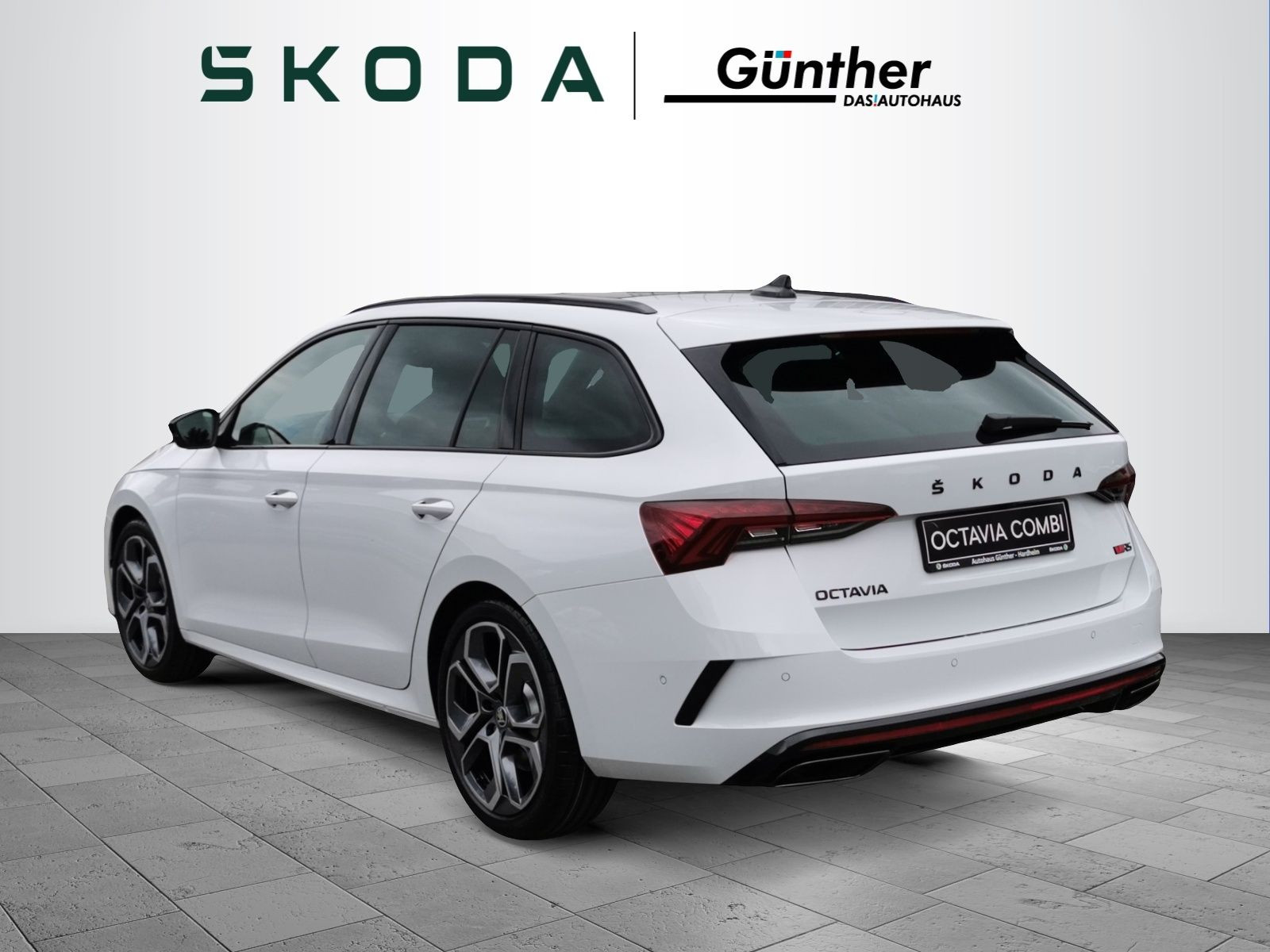 Fahrzeugabbildung SKODA Octavia Combi RS 2.0 TSI+PANORAMA+AHK+