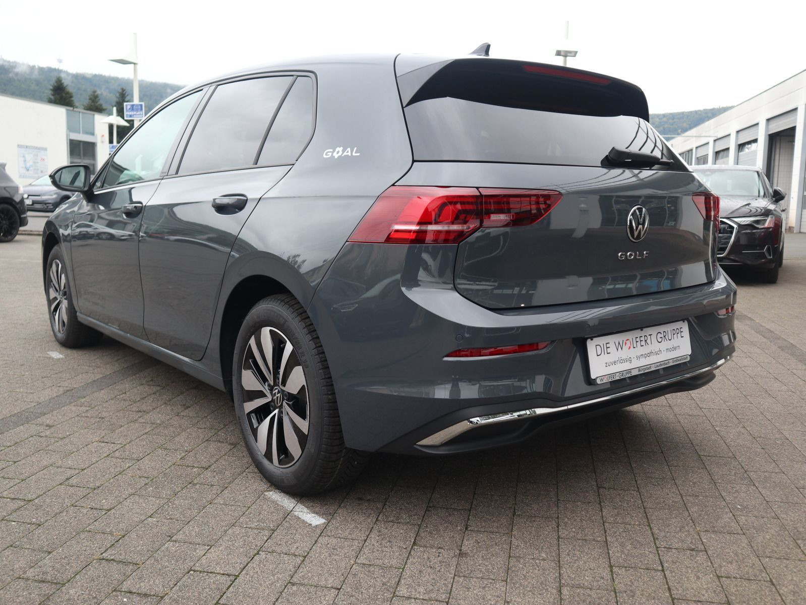 Fahrzeugabbildung Volkswagen Golf GOAL 2,0 TDI SCR (116 PS) 6-Gang *AHK*GANZJAHRESREIFEN*